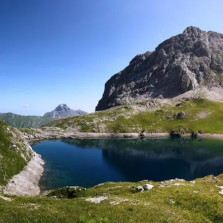 Haus Annette Aparthotel 4*